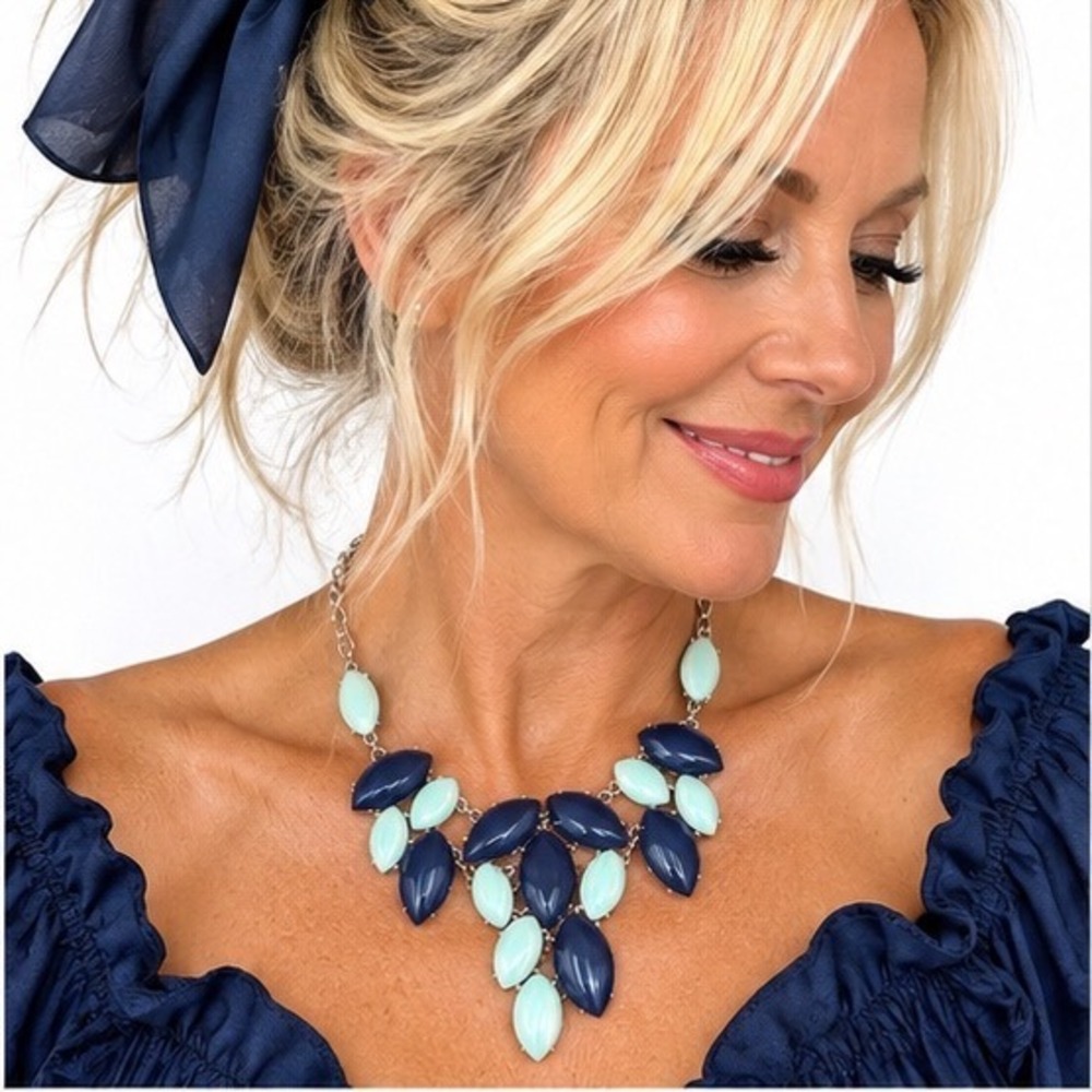 Marquise Cluster Bib Statement Necklace Resin Stones Tired Arrangement